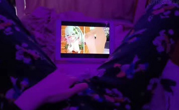 根据他们通过触摸我的阴户让我射精的速度对动漫进行评级-POV