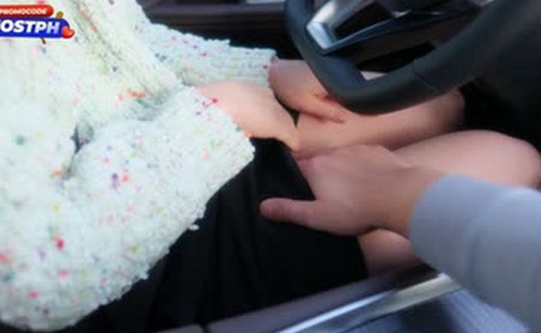 我送了一个朋友一程-在车里和他发生了性关系