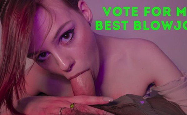 Saftig blowjob fra en skonhed, cum pa hendes ansigt, og hun slikkede alt op med at synke