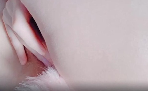 福利来了小姐姐自慰小穴高潮喷射水