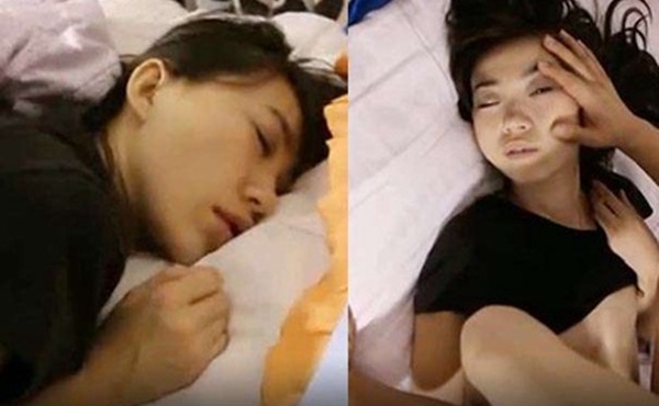 绿奴给老婆屁屁打麻醉针让肥猪领导操自己还在旁边拍