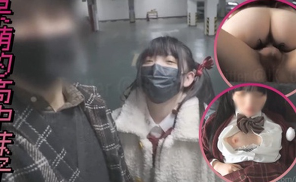 呆萌的高中妹子