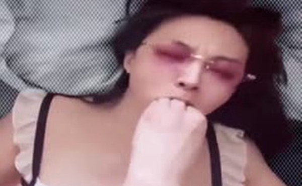 淫妻调教真实教室不为人知的一面便器人妻日常私拍一个酷爱吃精液的肉便器老婆