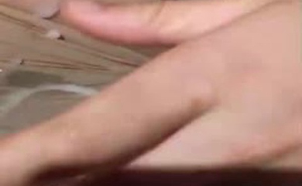 女.友说顶你.个肺.呀射到.我这上.面来.了.