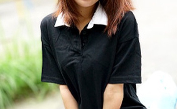 我想让一个初学者的粘糊糊的女孩严重颤抖。田村瞳