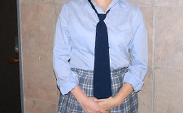 制服时代～从JK开始就有一根筋的小穴～萨拉重信