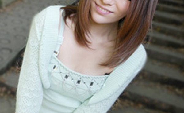 虽然很尴尬但是我还是来了 宫藤麻衣