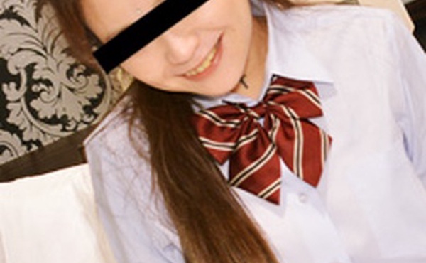 我给全身纹身的女朋友穿上制服，和她发生了性关系。令羽