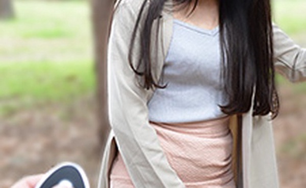 跳跃漫步 - 散步时被击中，因为我的阴蒂被直接击中 -有田雫