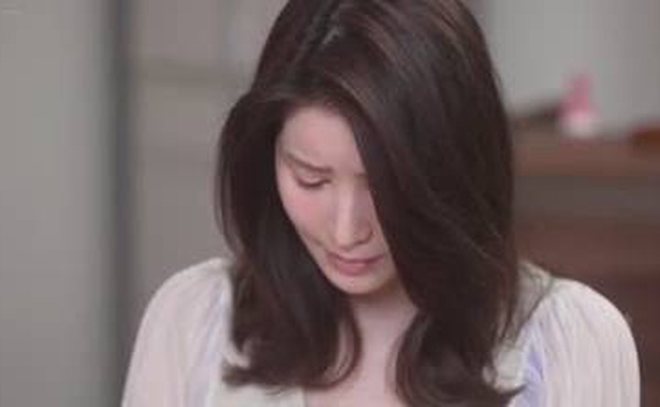 SONE-248K罩杯秘書被鼻涕蟲總裁舔遍反覆射精光凪-凪ひかる